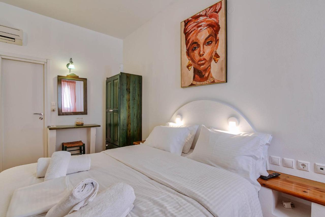 Palm Heaven Boutique Apartments Antiparos Exterior photo