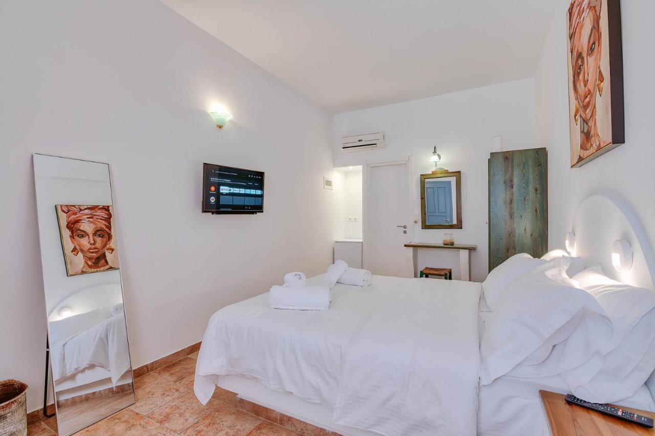 Palm Heaven Boutique Apartments Antiparos Exterior photo